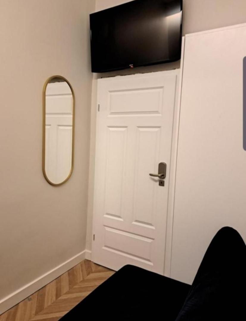 Kopernik Premium Rooms Apartment Stary Toruń الغرفة الصورة